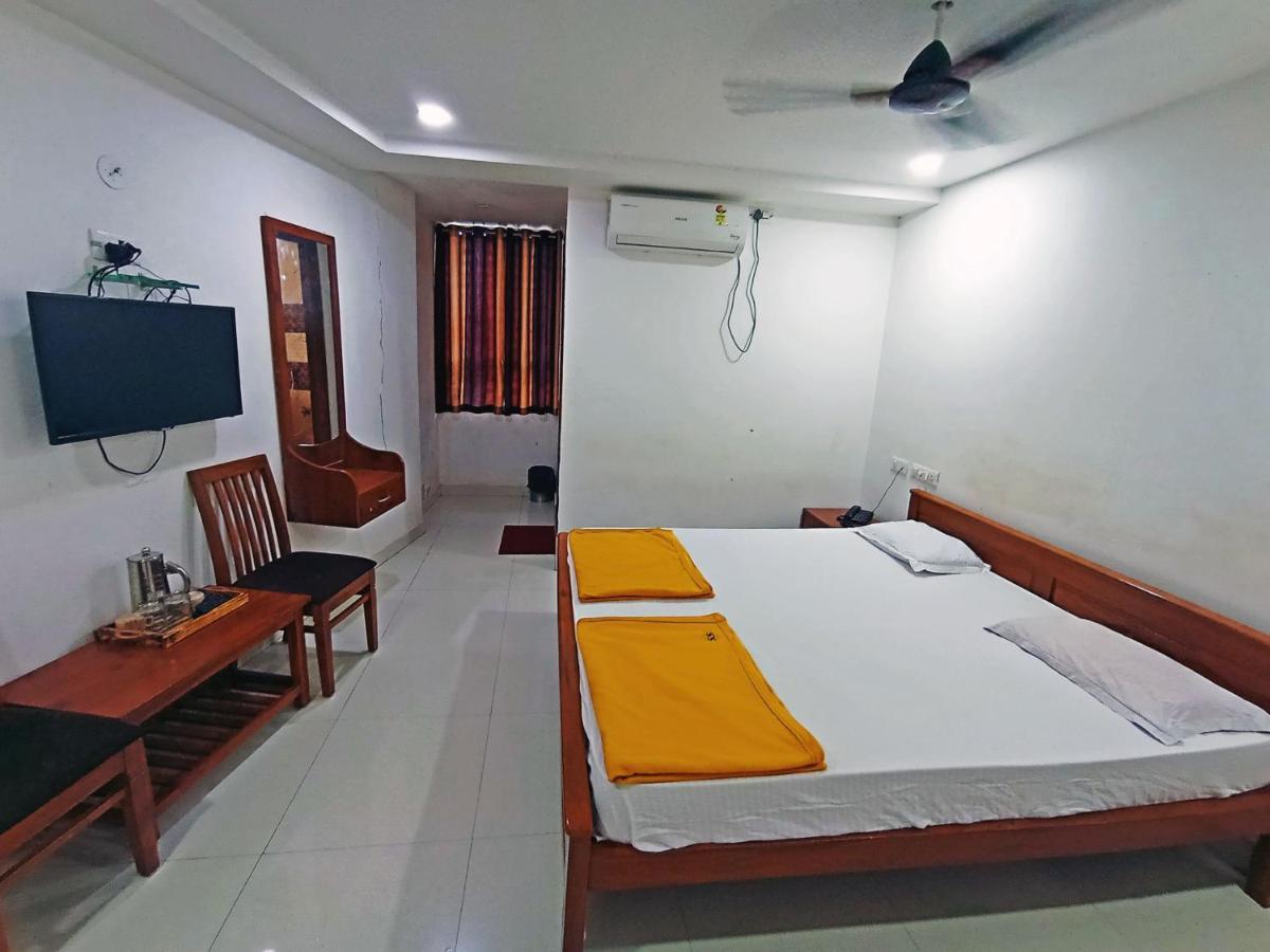 Staymaker Shri Shakti Residency Hubli Εξωτερικό φωτογραφία