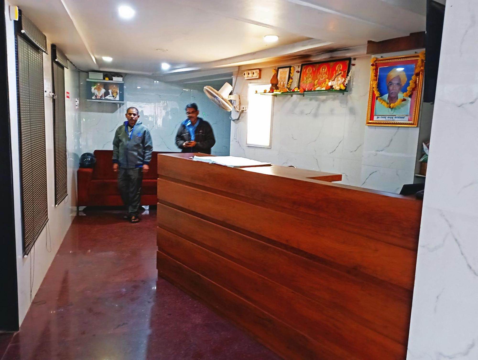 Staymaker Shri Shakti Residency Hubli Εξωτερικό φωτογραφία